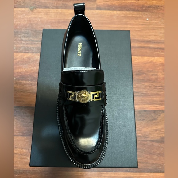 Versace loafers gold medusa logo - Picture 3 of 7